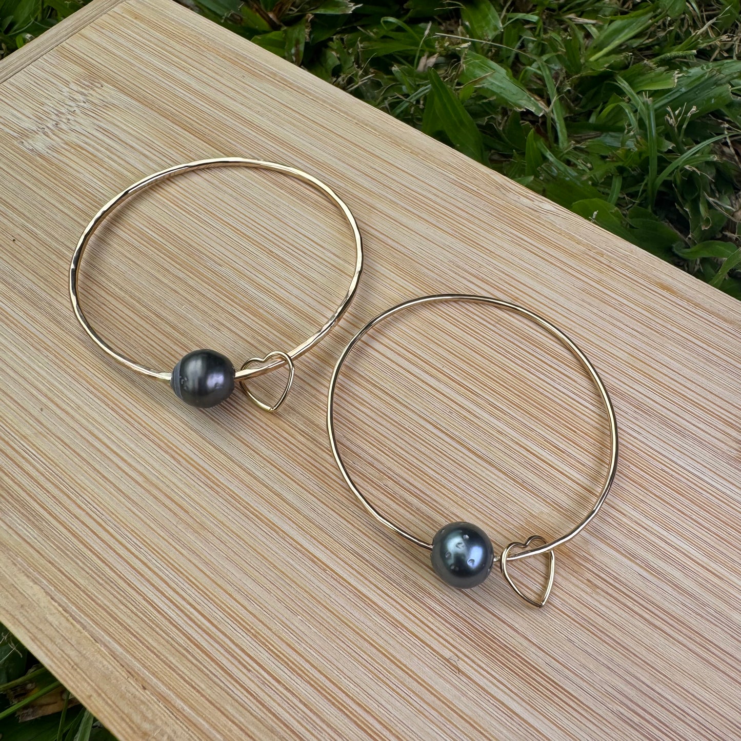 KEIKI, TAHITIAN PEARL BANGLE