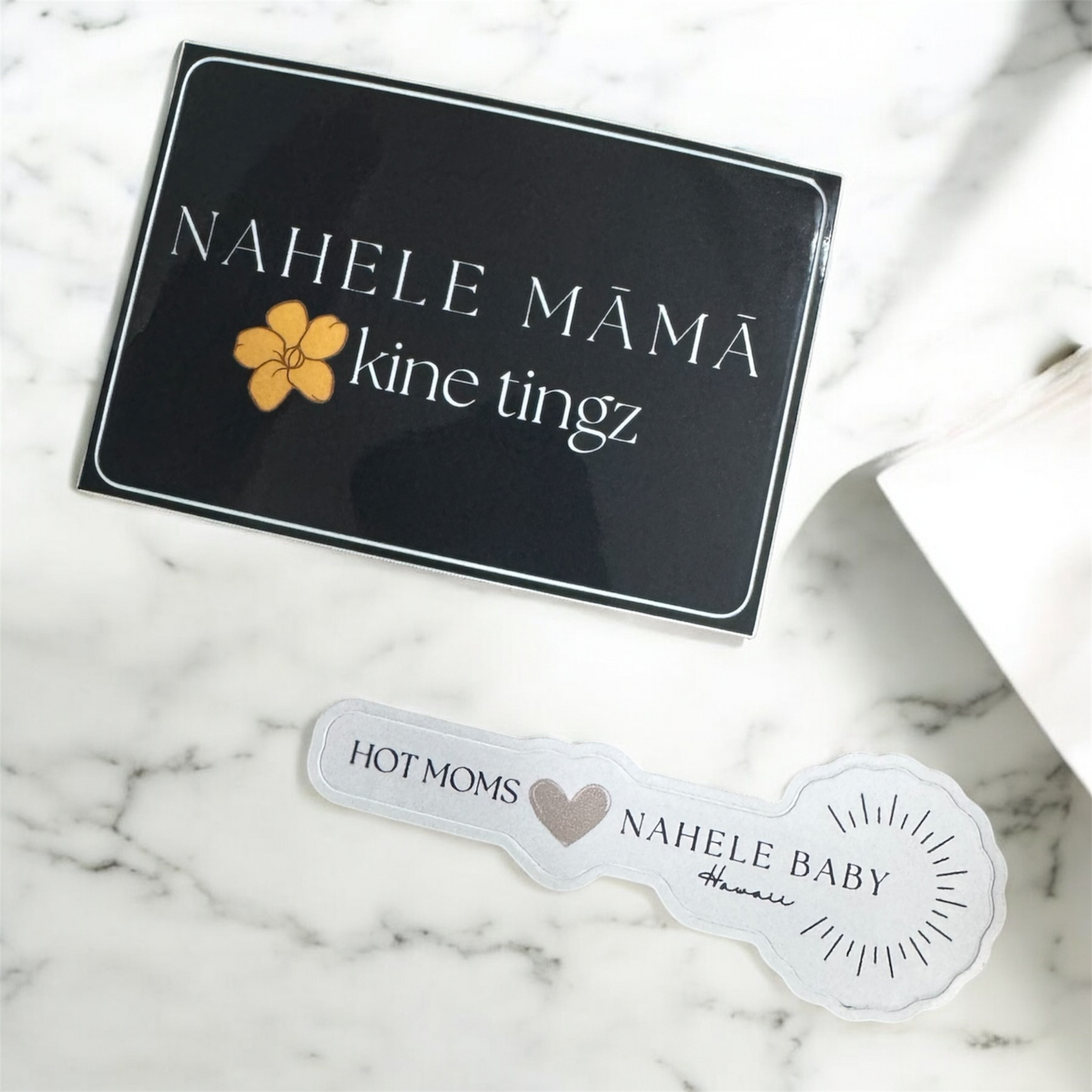 NAHELE MAMA KINE TINGZ STICKER